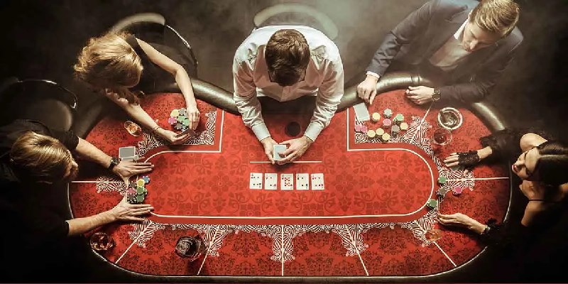 Đánh lừa đối thủ khi chơi Hold'em OK365 poker chuẩn nhất